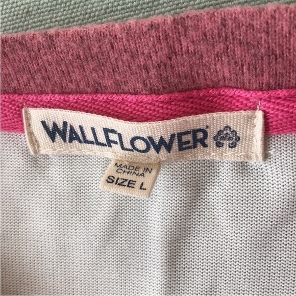 Wallflower Colorful Rainbow I SLEIGH
Graphic Pullover‎ Lightweight Sweatshirt - Picture 7 of 11